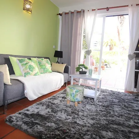 Apt 6 People - Large Private Terrace And Swimming Pool Ferienhaus Albufeira